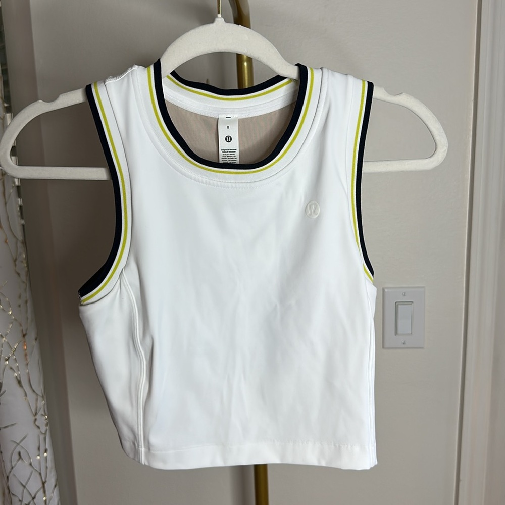 2024 Lululemon Varsity Scoop-Neck Cropped Tennis Tank Top
White / Yellow / Navy - Picture 6 of 8